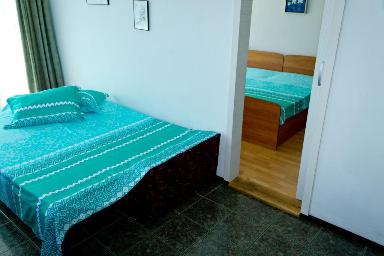 Estudio con balcón (3 adultos) 