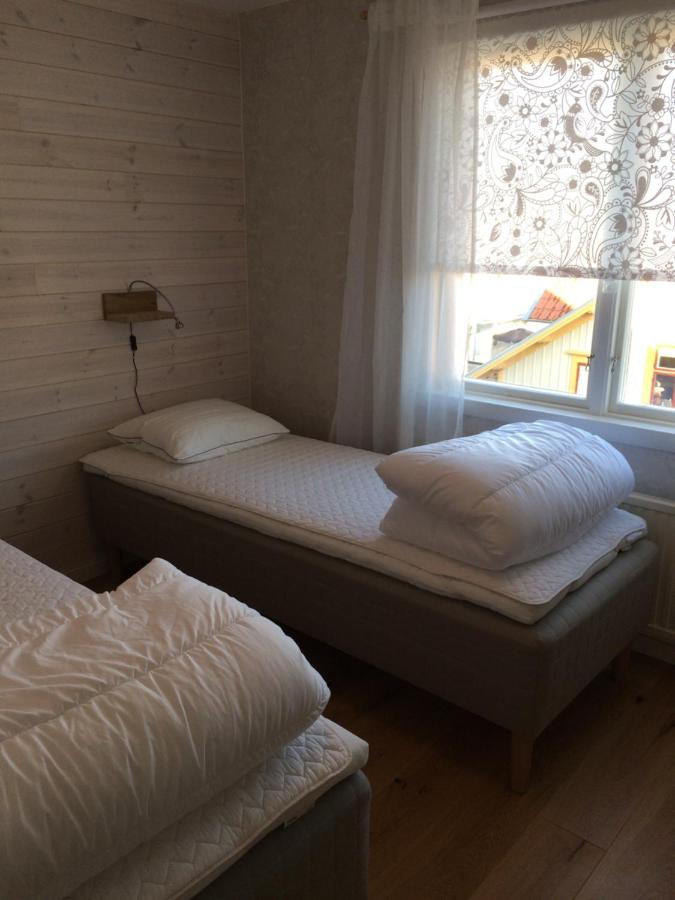 Double or Twin Room with Shared Bathroom