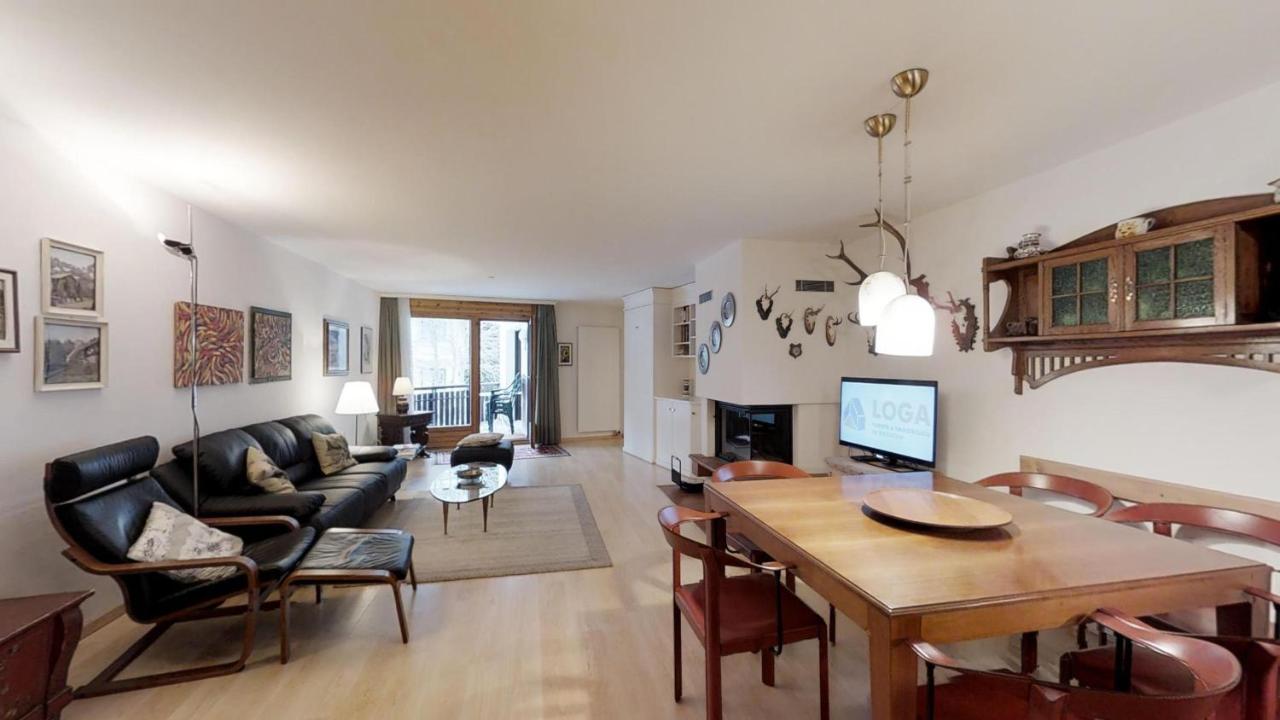 Polaschin E12 - B&B