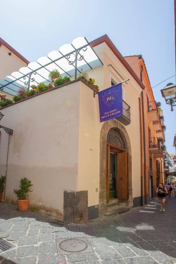 Palazzo delle Grazie - Bed and Breakfast