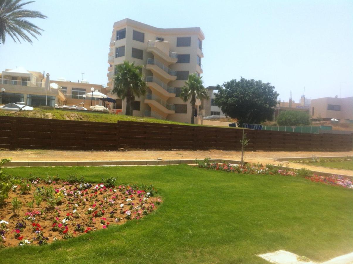one bedroom apartment in Fig tree bay - B&B