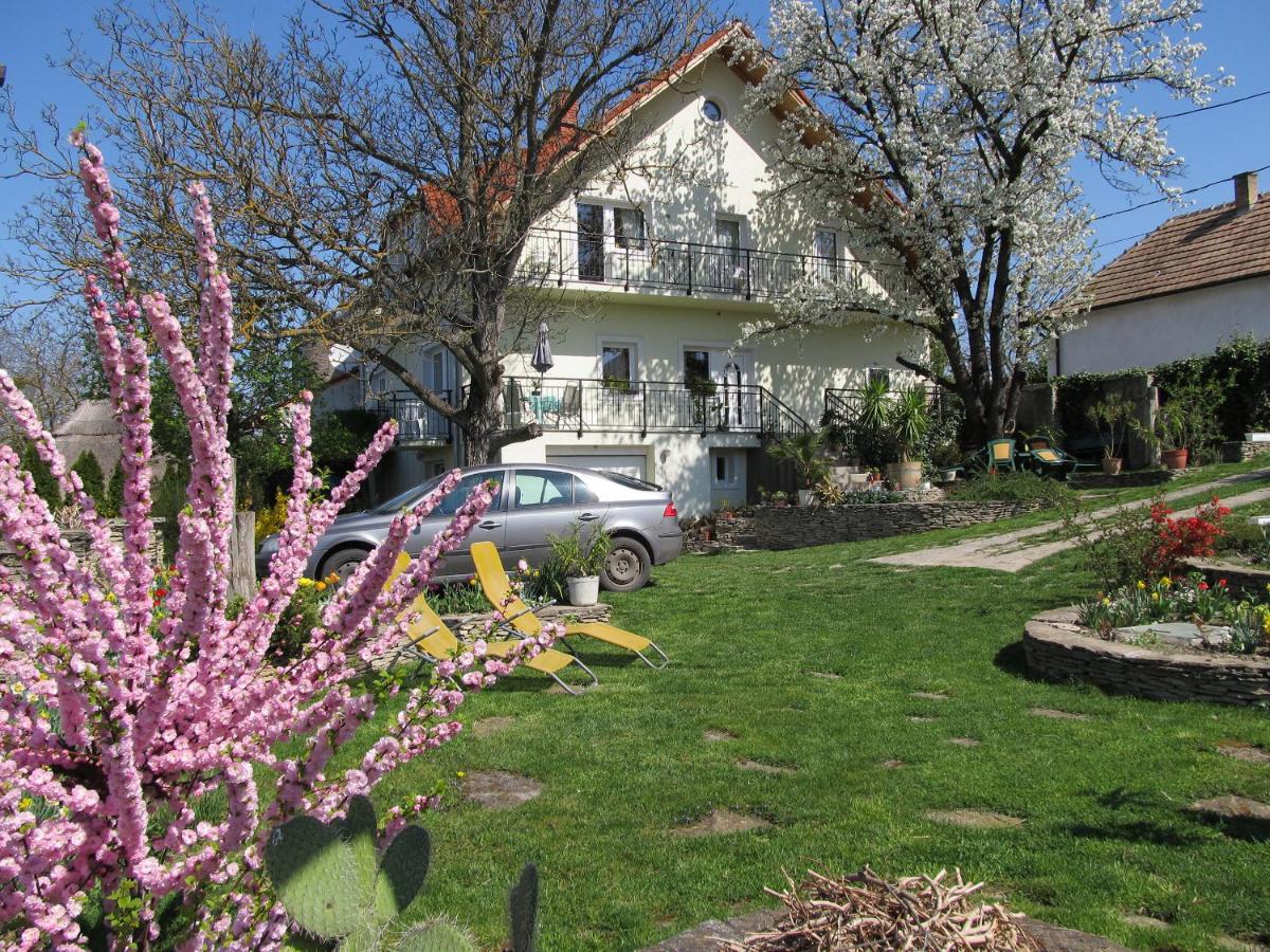 Appartamento con Balcone