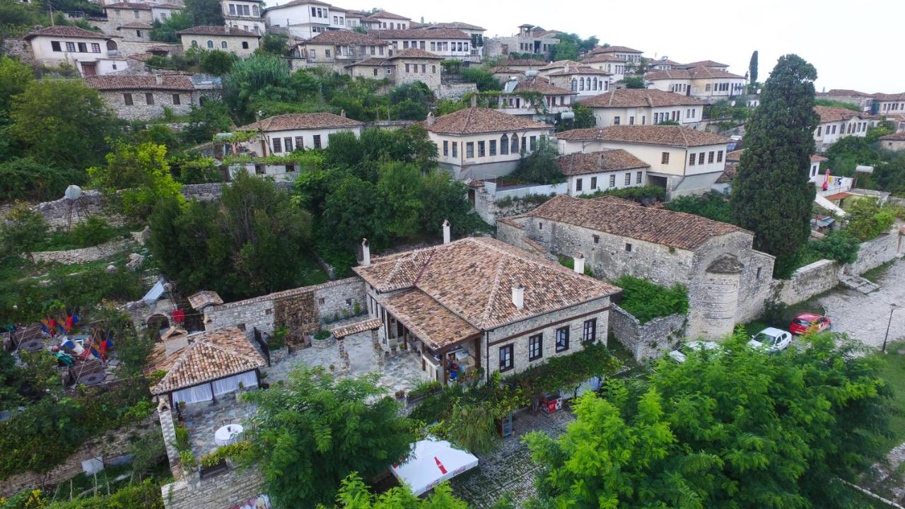 B&B Berat - Guest House Iljesa - Bed and Breakfast Berat