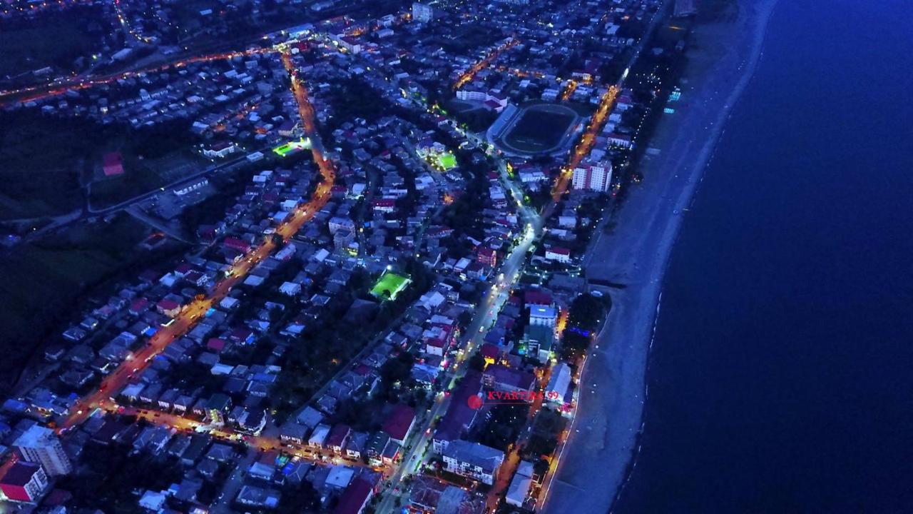 Apartment Agmashenebeli 99 - B&B K'obulet'i