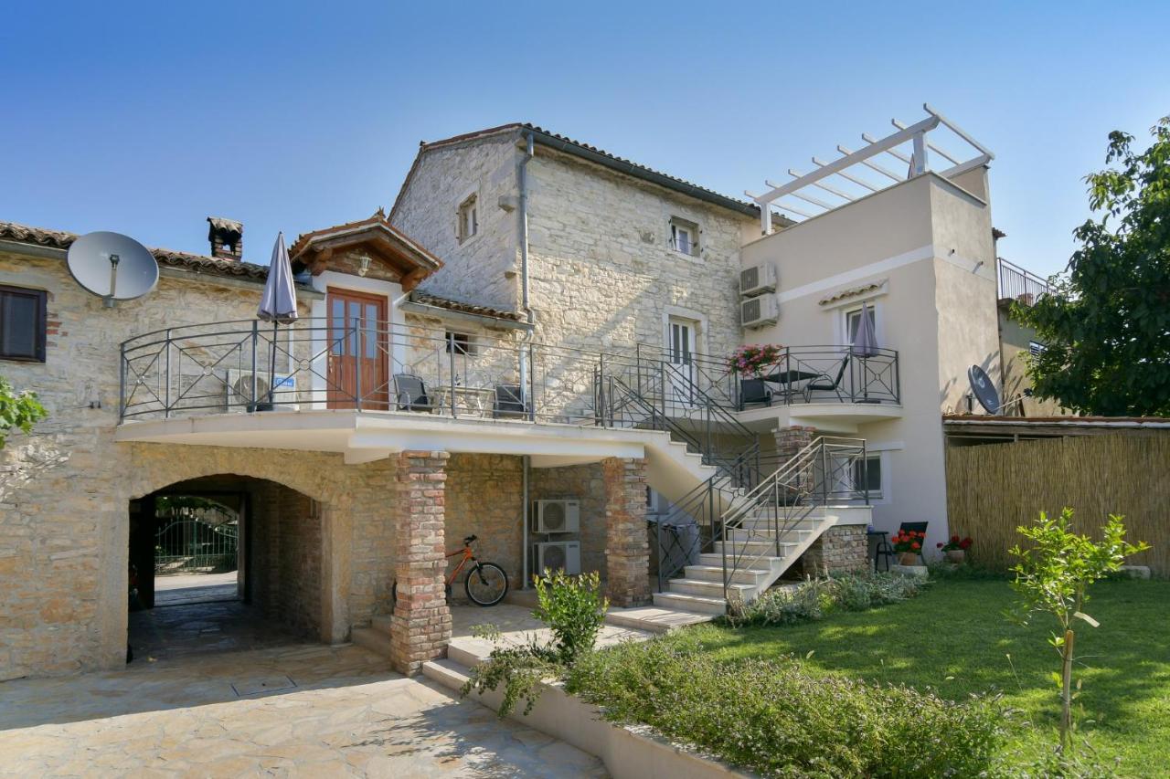 Apartments Borgo 8 - B&B Tar