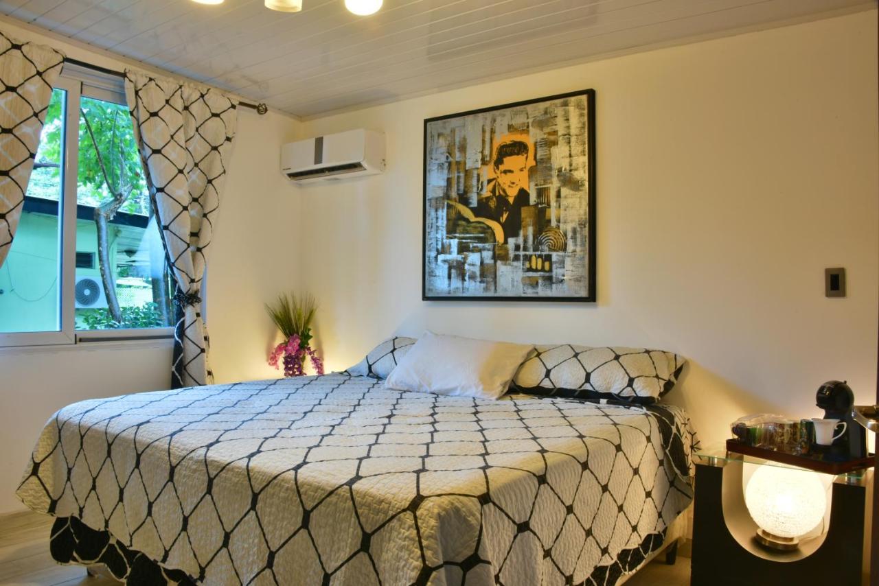 Deluxe Doppel-/Zweibettzimmer