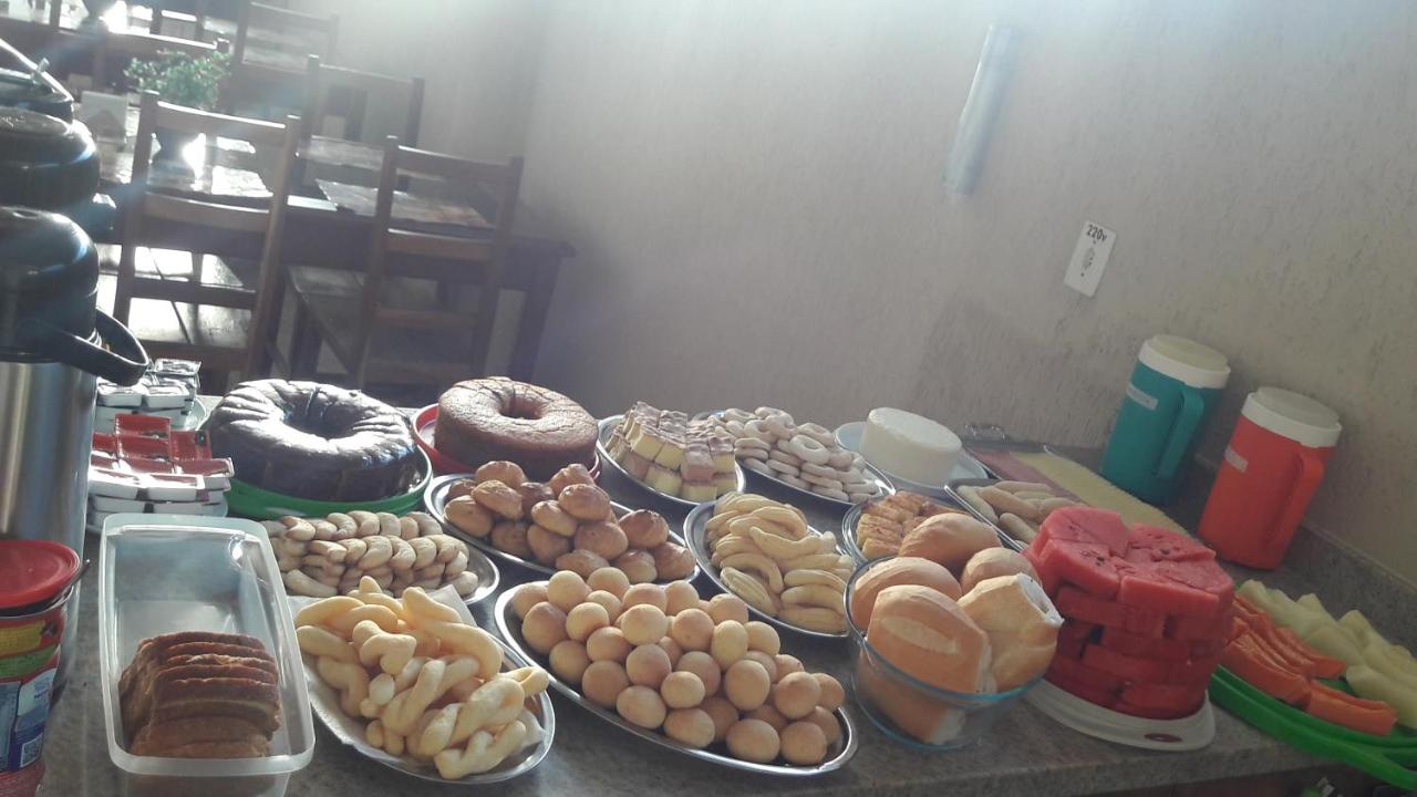 Pousada Jesus De Nazare - B&B Trindade