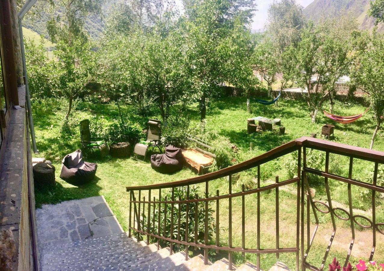 GIO-NIKA - Bed and Breakfast Stepantsminda