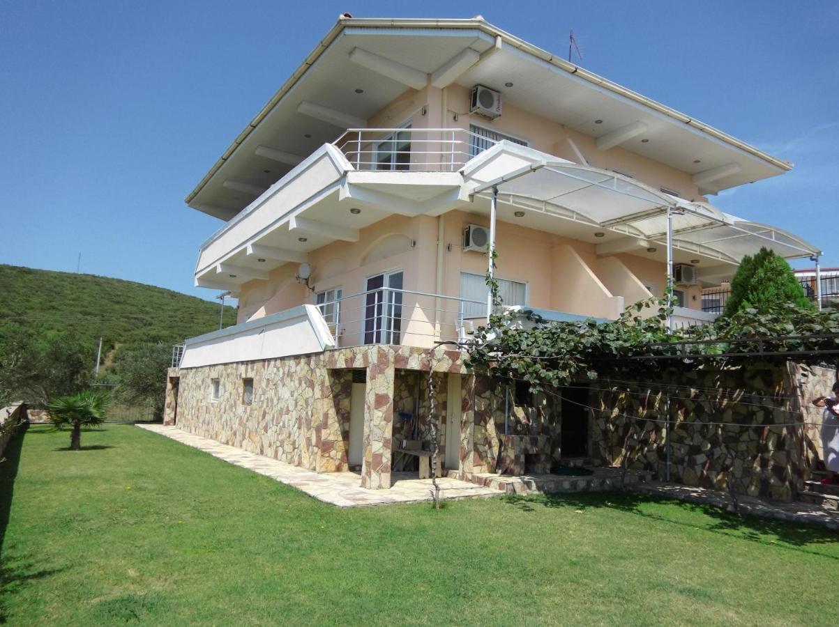 Villa Daniela Apartments - Chambres d’hôtes