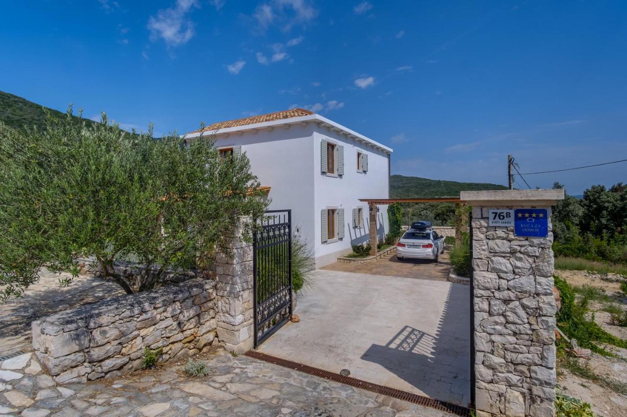 Villa Sveti Jakov - B&B