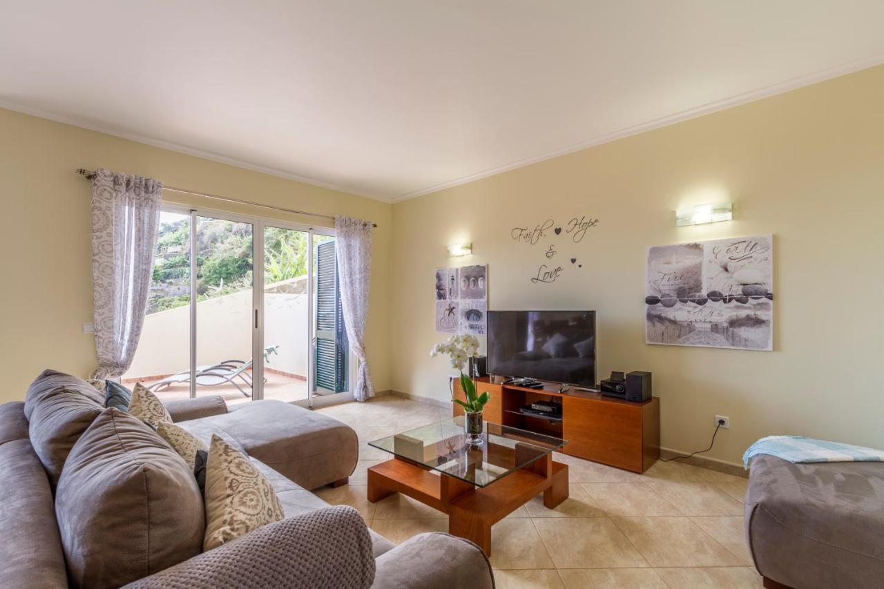 Sunny Ponta "Nomads' village" - B&B Ponta do Sol