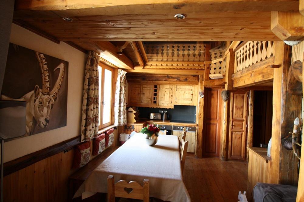 Appartement duplex de charme hyper centre à Val d'Isère - Ferienwohnung