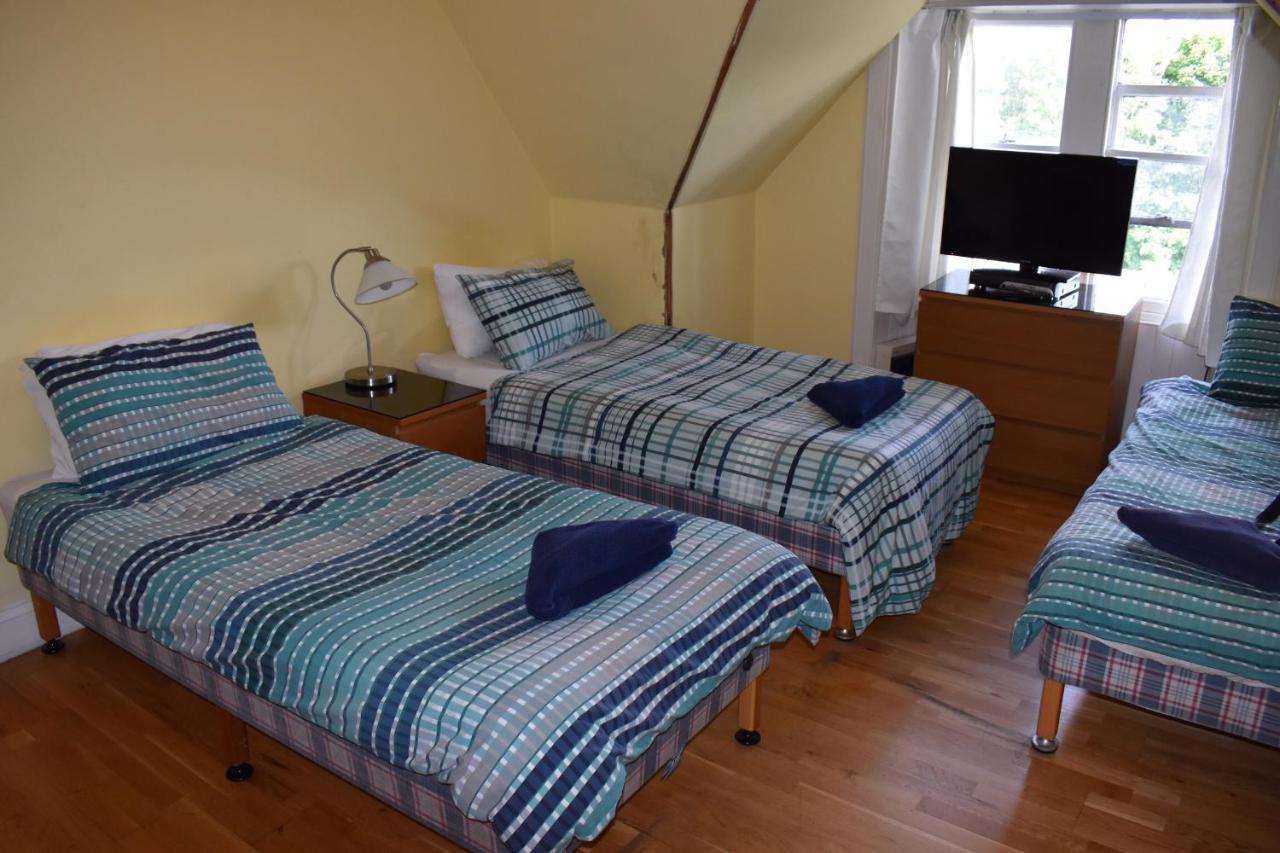 Chambre Triple avec Salle de Bains Privative