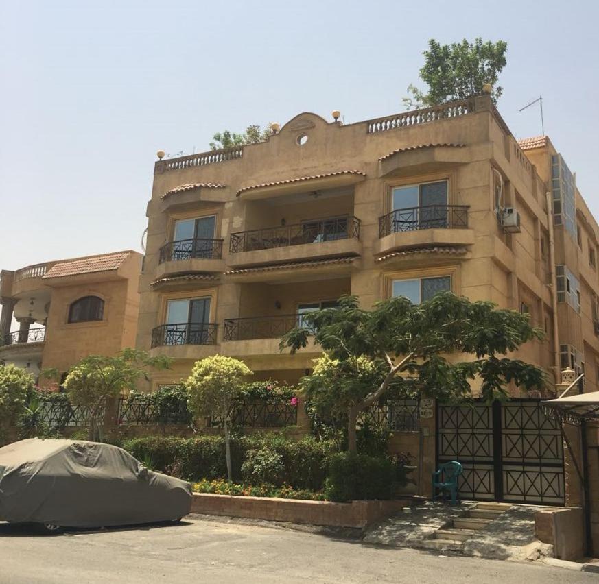 B&B Cairo - A cozy penthouse - apartment in the 5th settlement - Bed and Breakfast Cairo