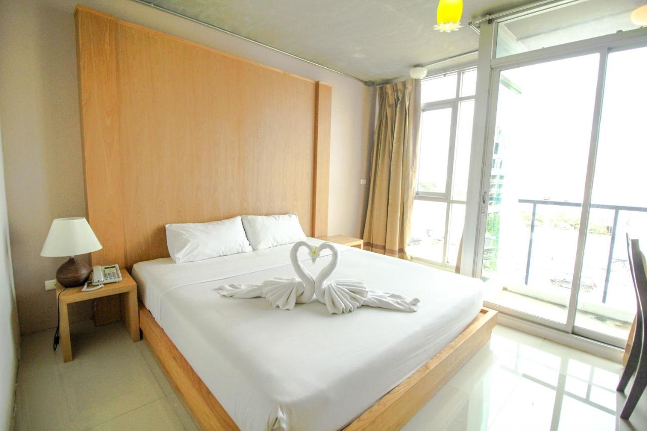 Bansabai Sabaidee Service Apartment - B&B Bangkok