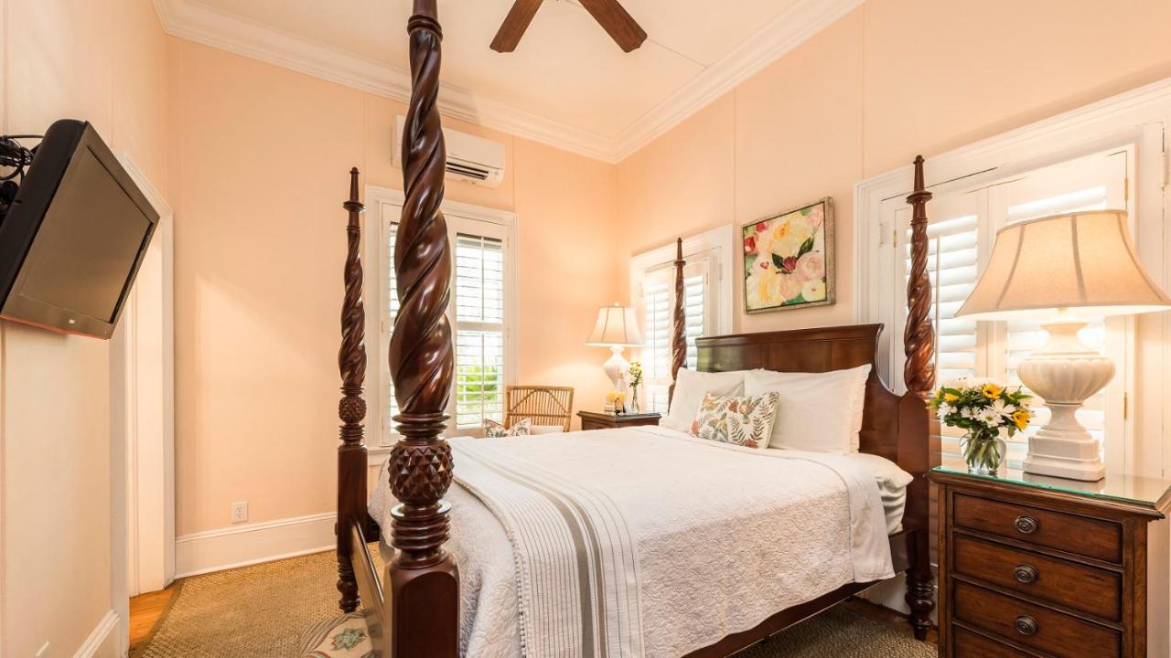 Veranda Room