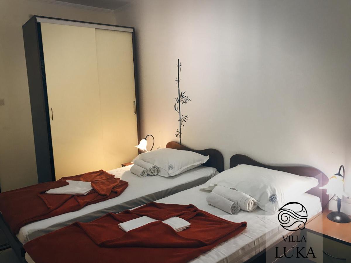 Two-Bedroom Apartment with Terrace and Sea View (4 Adults)