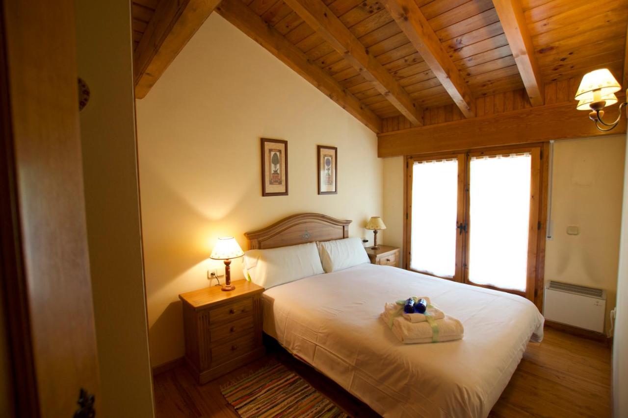 La Cabana dels Esquirols - Bed and Breakfast