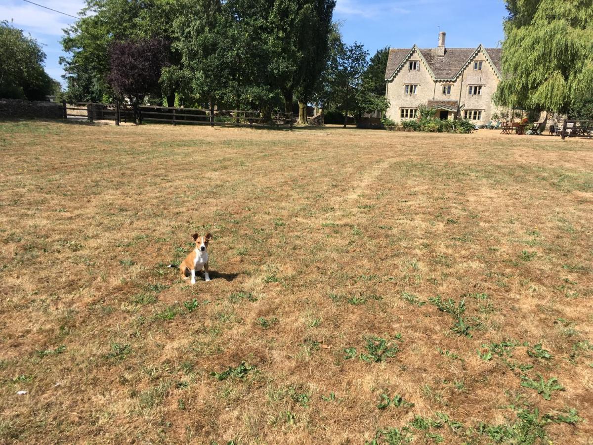 The Manor Farm Alderton - B&B Chippenham