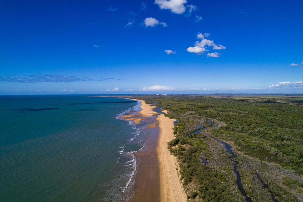 Moore Park Beach Inn - B&B North Coast
