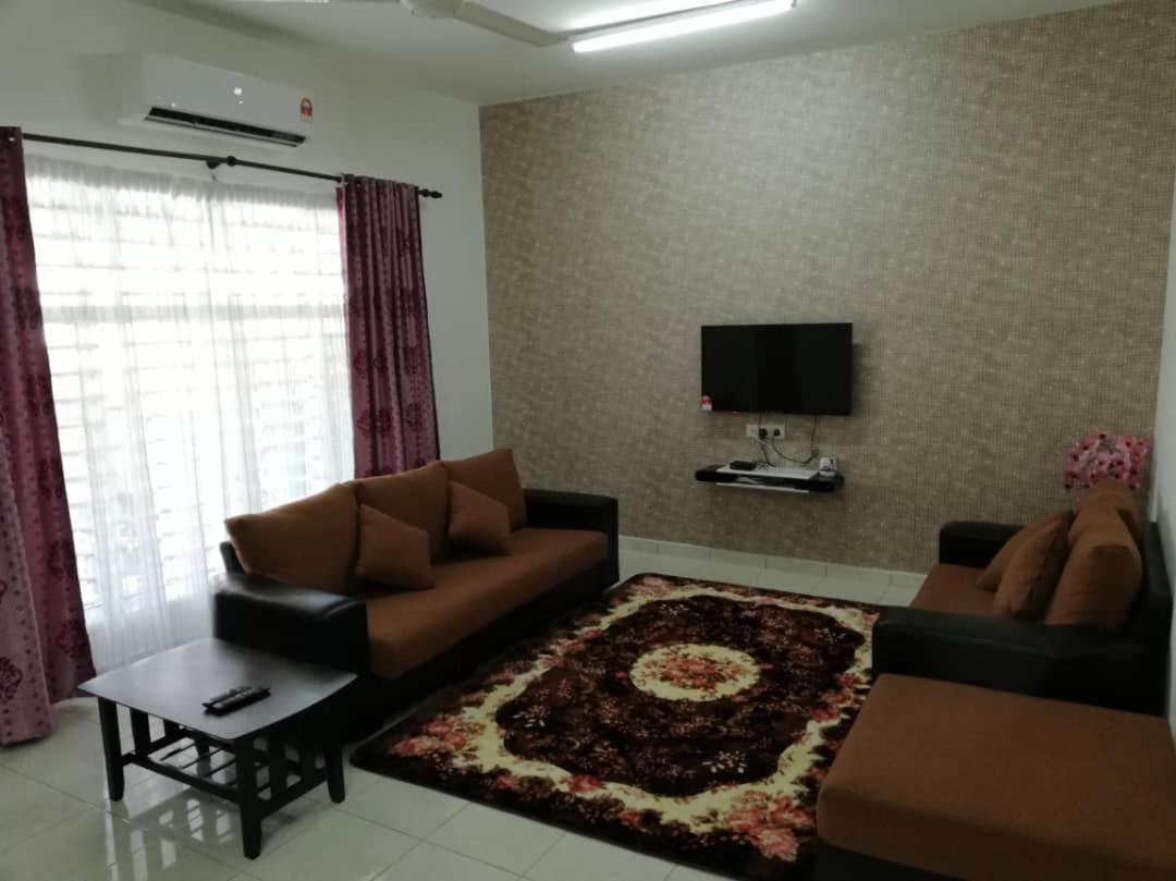 B&B Malacca - Faeyz Homestay Melaka - Bed and Breakfast Malacca