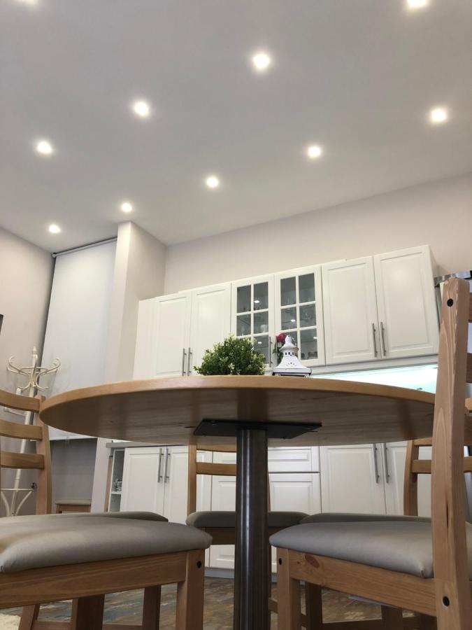 Frank Apartman - B&B Eger