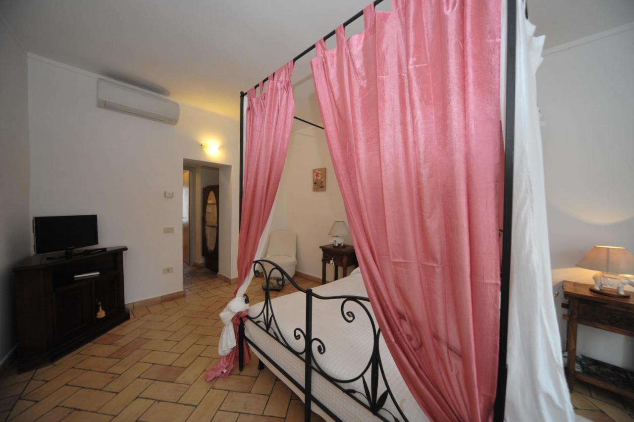 B&B Bagnoregio - Romantica Pucci - Bed and Breakfast Bagnoregio