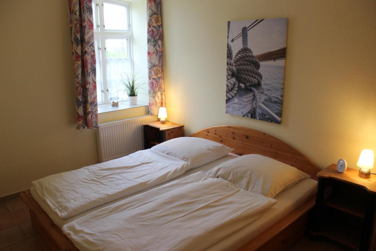 Apartment with Garden View (Ostseeanleger)
