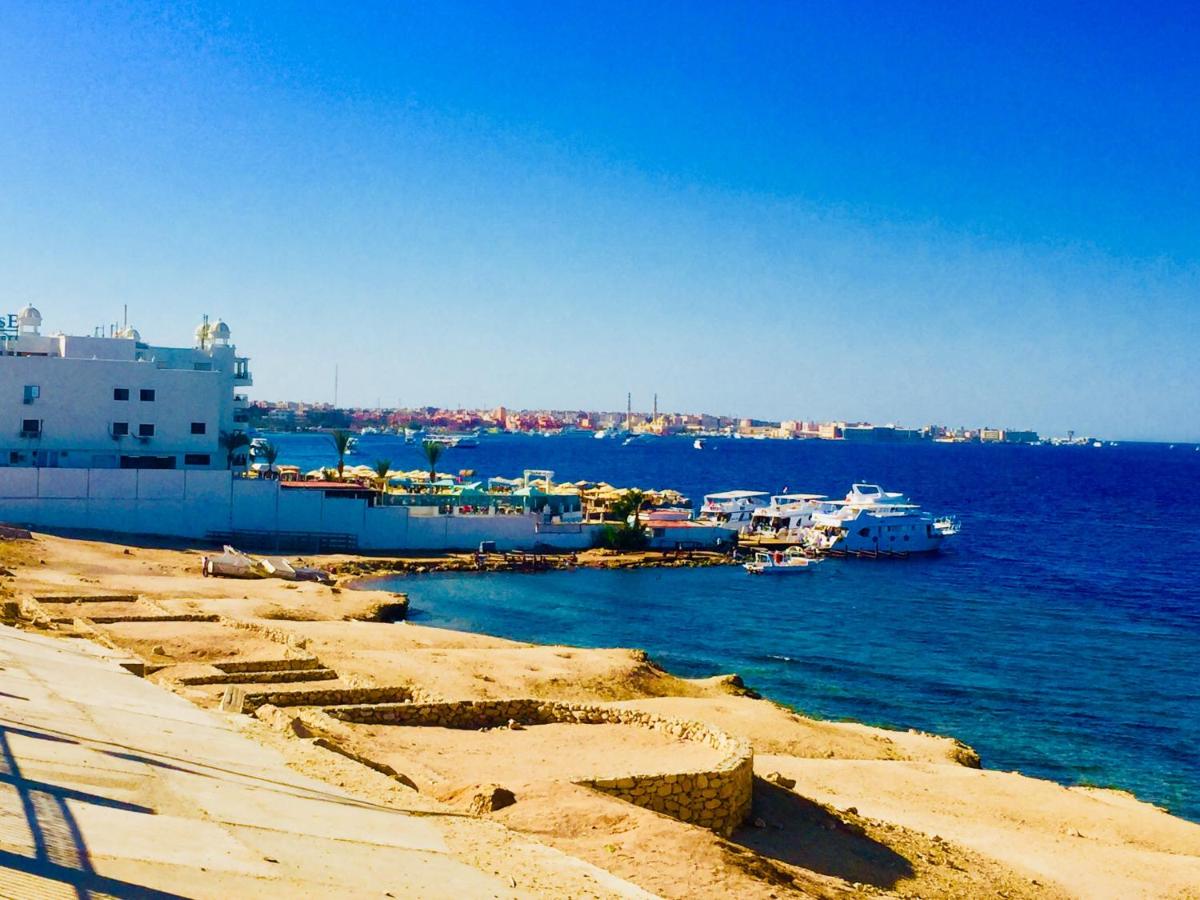 Panda Grey with balcony Hurghada center - Ferienwohnung