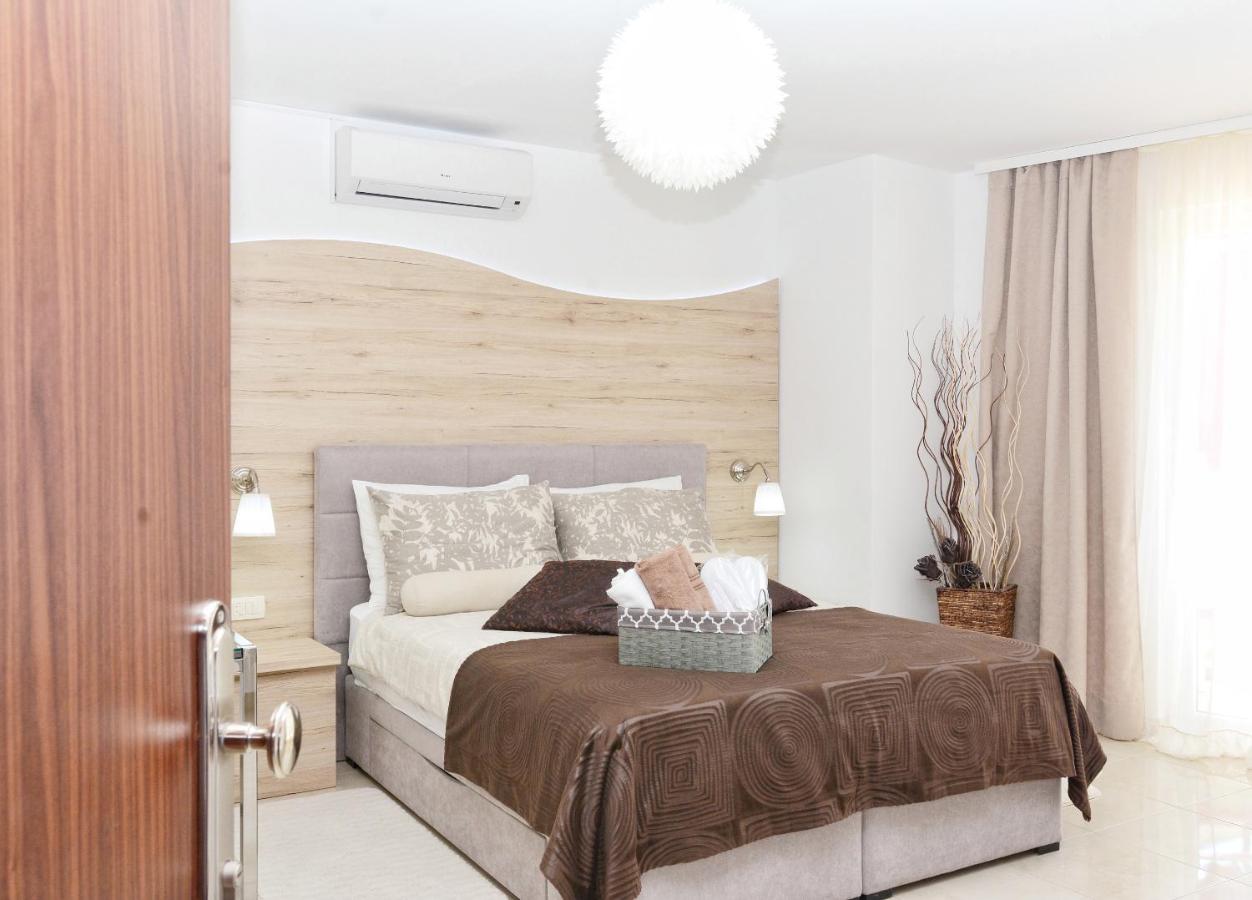 Luxury Studio 1