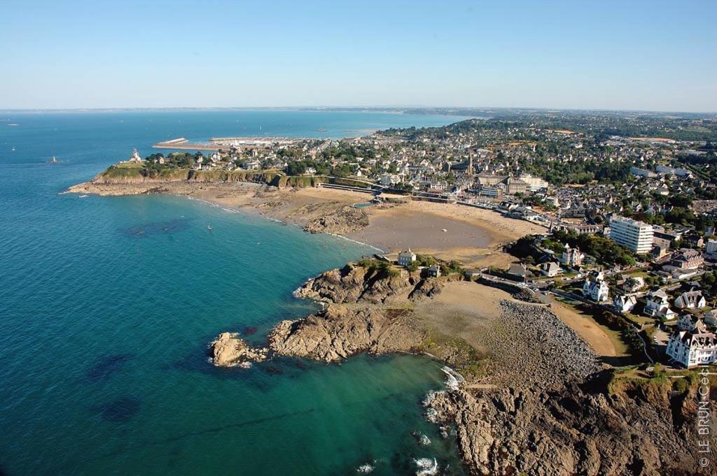 LES VILLAS TAGARINES - Villa Les Noës - B&B