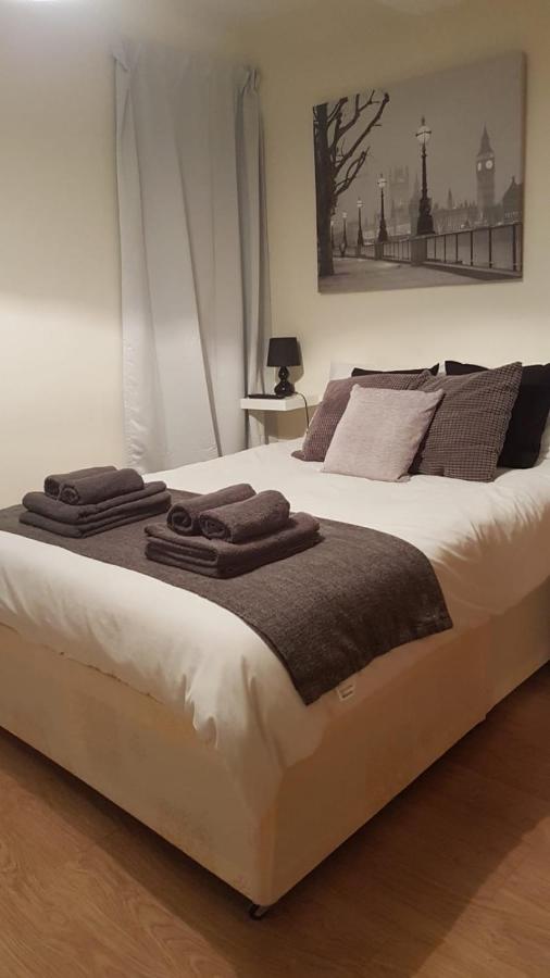 B&B Ilford - Amazing Studio Room in Ilford! - Bed and Breakfast Ilford