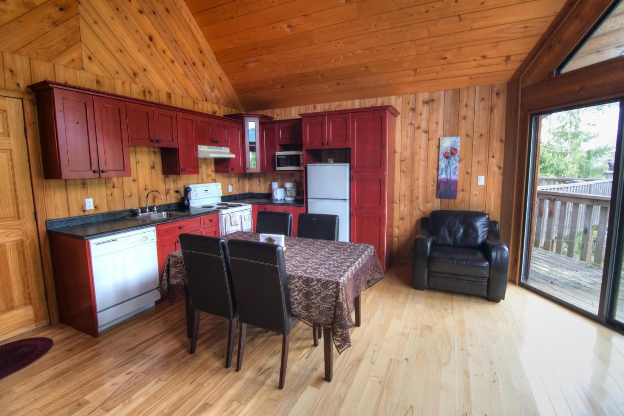 Two-Bedroom Chalet - 5