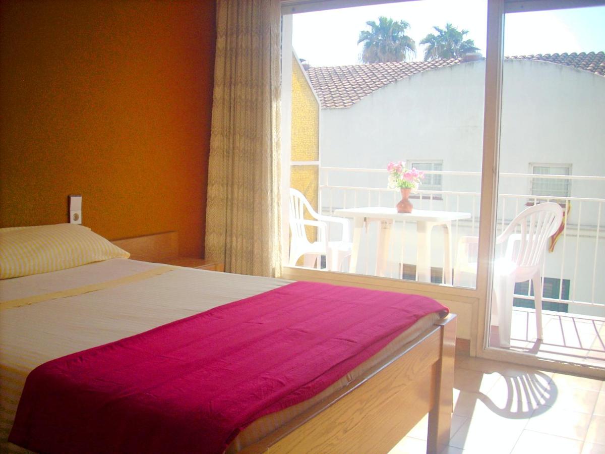 B&B Calella - CALELLA DE LA COSTA ( Maresme - Costa Brava) - Bed and Breakfast Calella