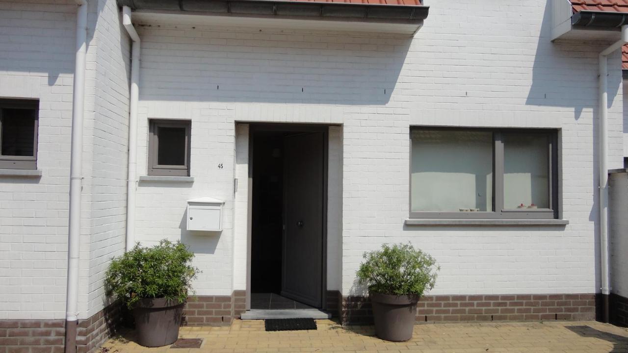 Vakantiehuis in Knokke-Heist met tuin en parkeerplaats - B&B