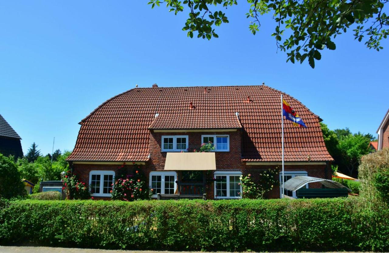 Landjägerhaus am Südstrand - Wohnung 4 + 5 - B&B