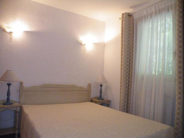 Appartement met Uitzicht op het Zwembad