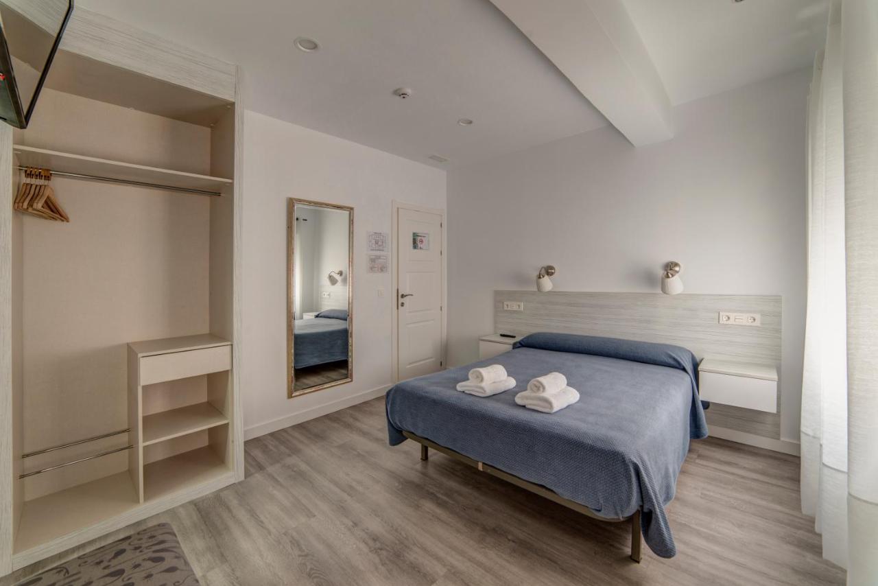 Double Room with One Double Bed