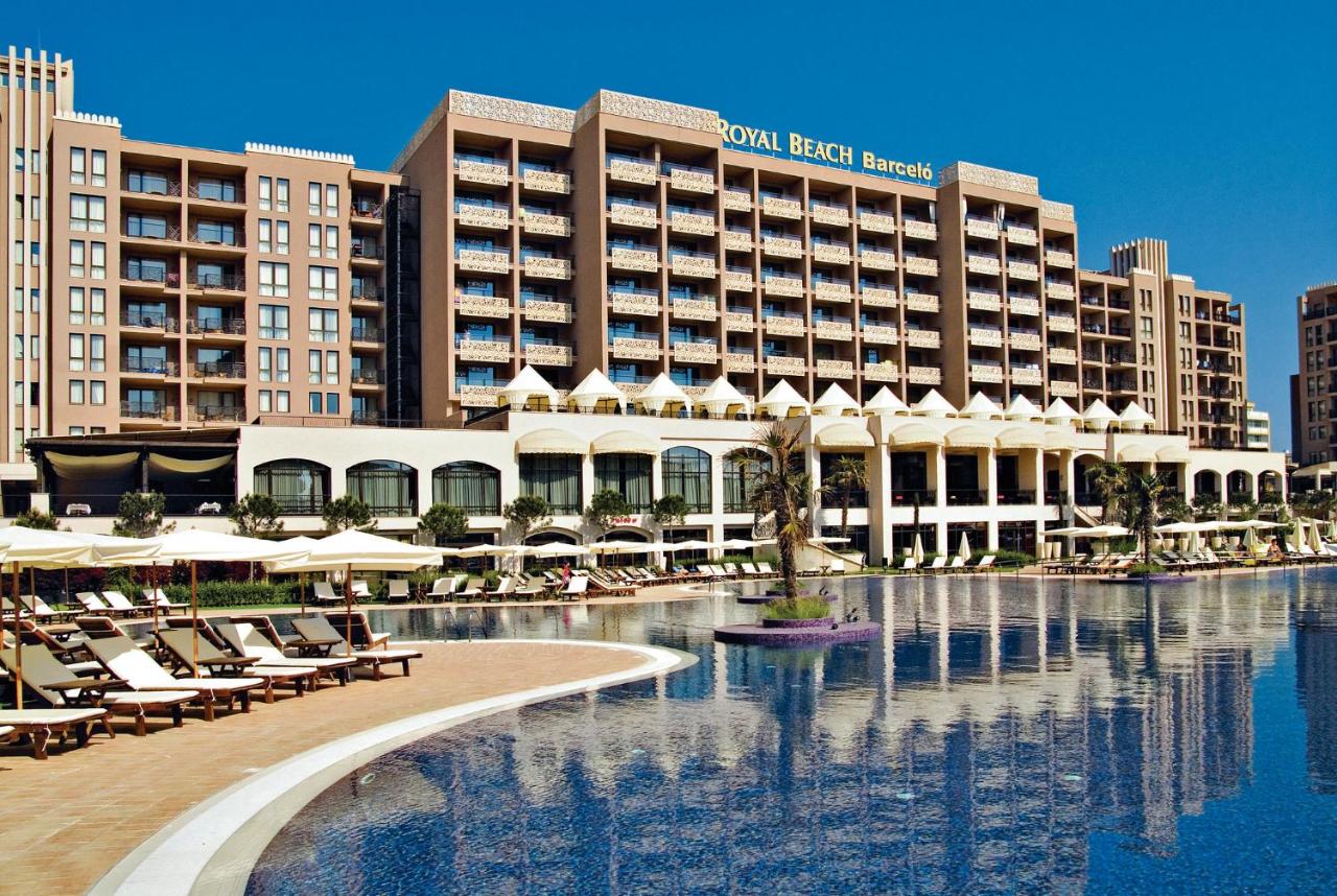 Private Apartments in Royal Beach 5* - B&B