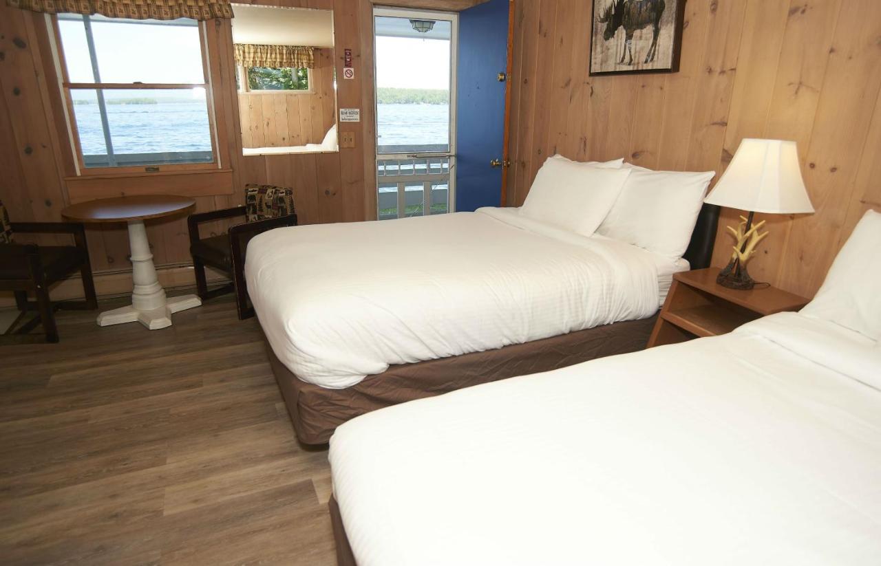 Double Room with Lakefront View