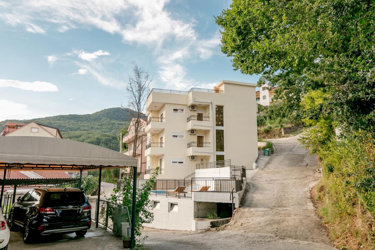 SunnyApartments - Ferienwohnung Herceg Novi