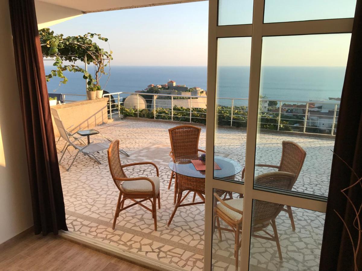 Apartment Jana - B&B Dulcigno