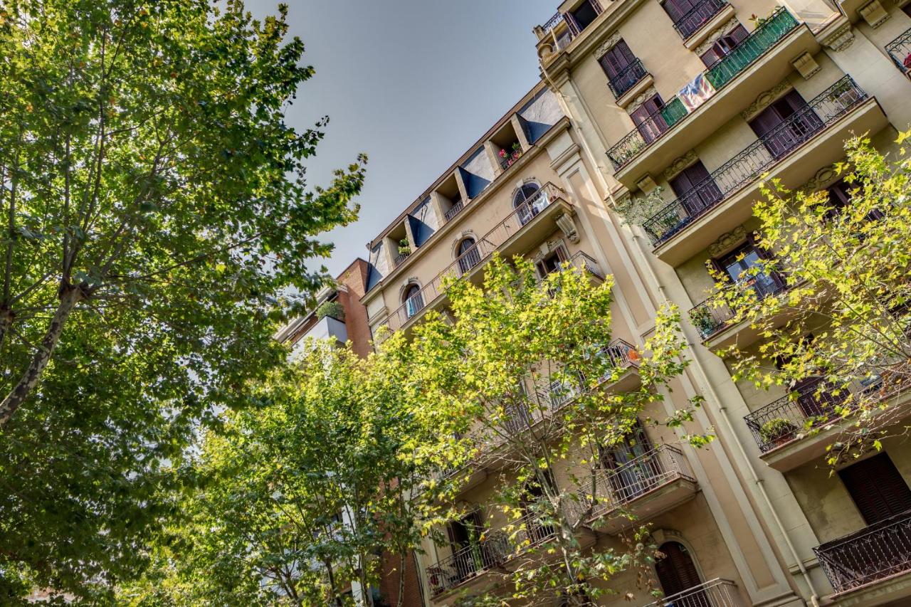 Renovated & Classic 3-Bedroom Sagrada Familia Apt. - Chambres d’hôtes