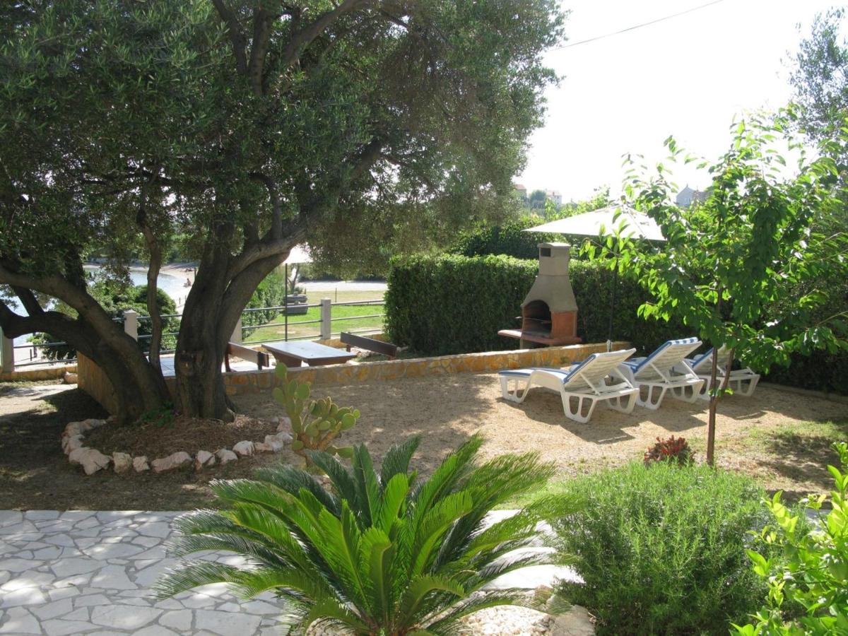 Apartments and Rooms Lanča - B&B Arbe