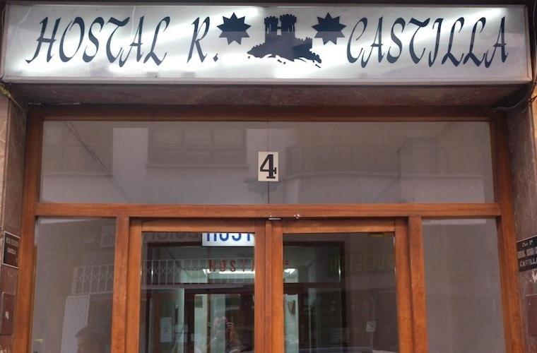 Hostal Residencia Castilla - B&B