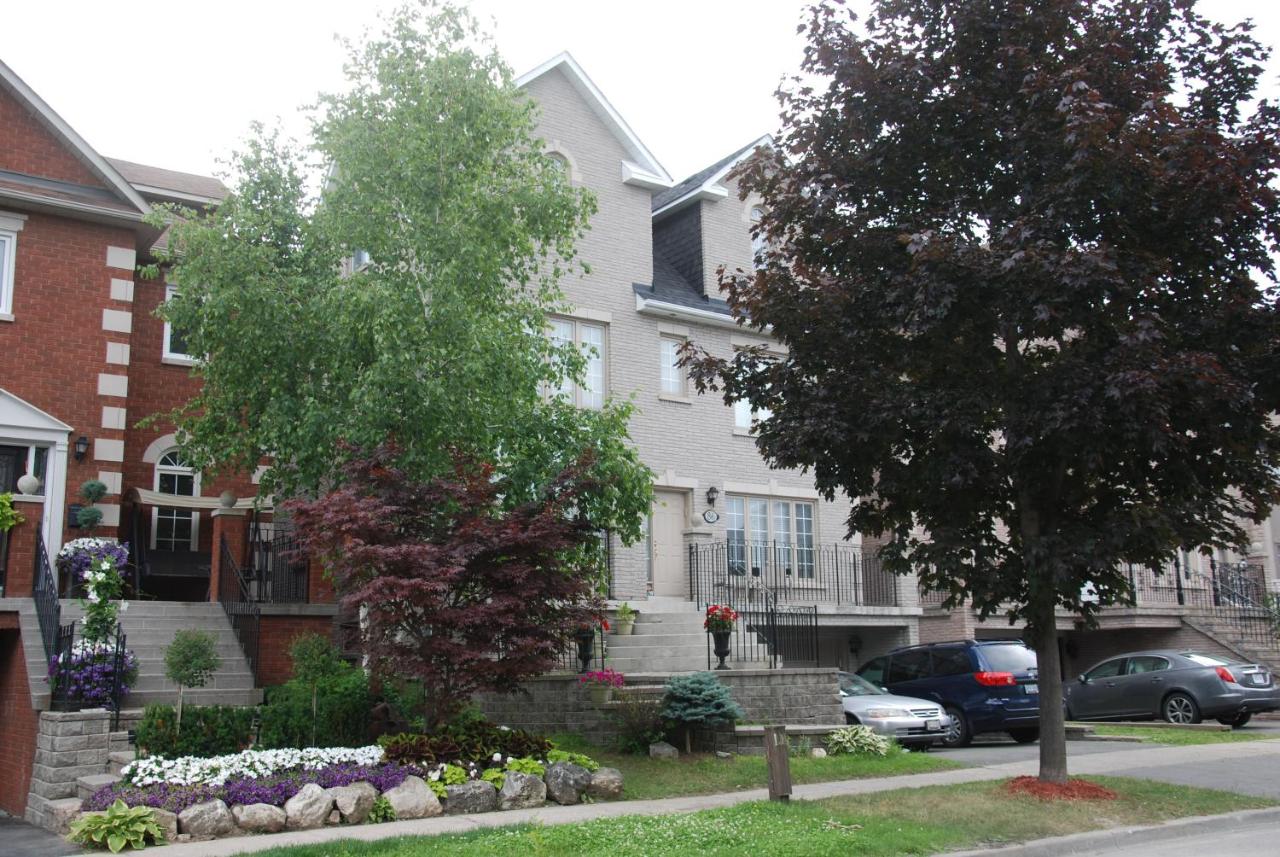 B&B Thornhill - Sara's Place - Strictly Kosher Home - Bed and Breakfast Thornhill