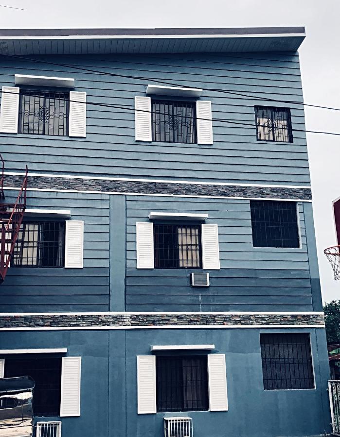 Luzville Residences - C8 - Bed and Breakfast
