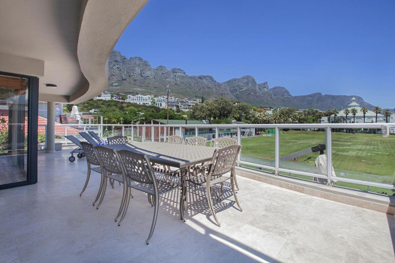 B&B Cape Town - Open Plan House Near Camps Bay Beach - Bed and Breakfast Cape Town