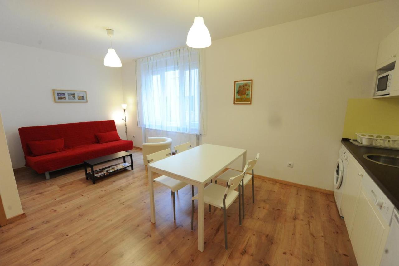 Apartment mit 1 Schlafzimmer und Dusche - Toldi utca 5.