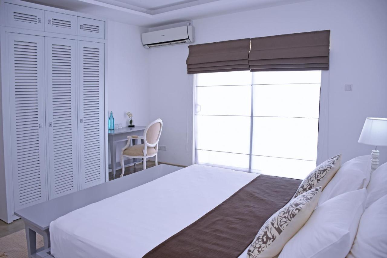 Deluxe Double Room with Balcony and Sea View